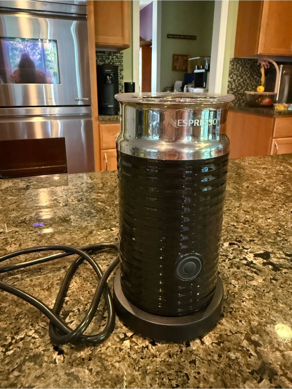 Nespresso Base/Connector - Black
